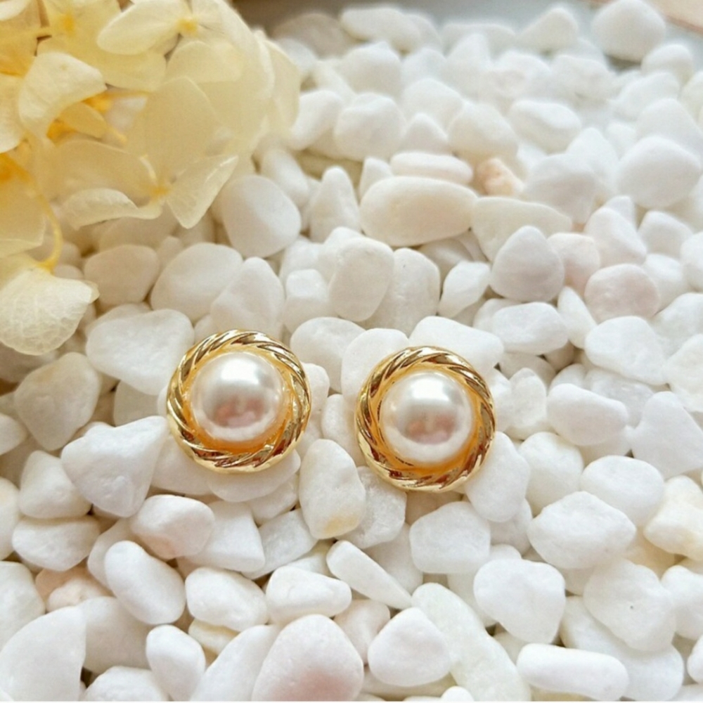 Pearl Earrings 14k